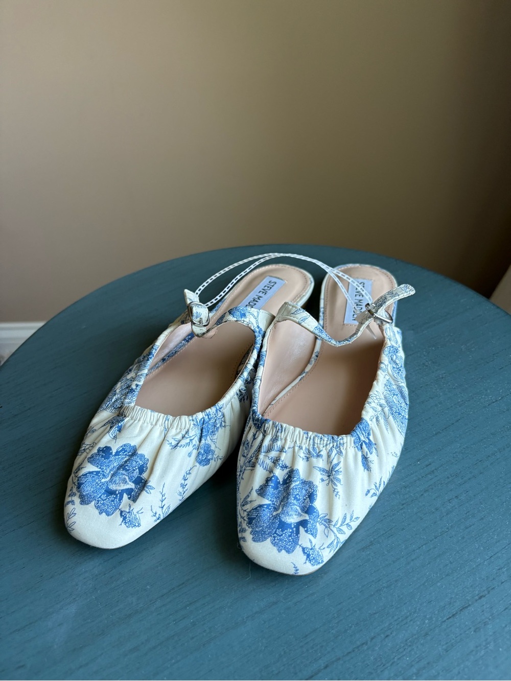 NWOT Steve Madden Mary Jane Mules in Blue Floral